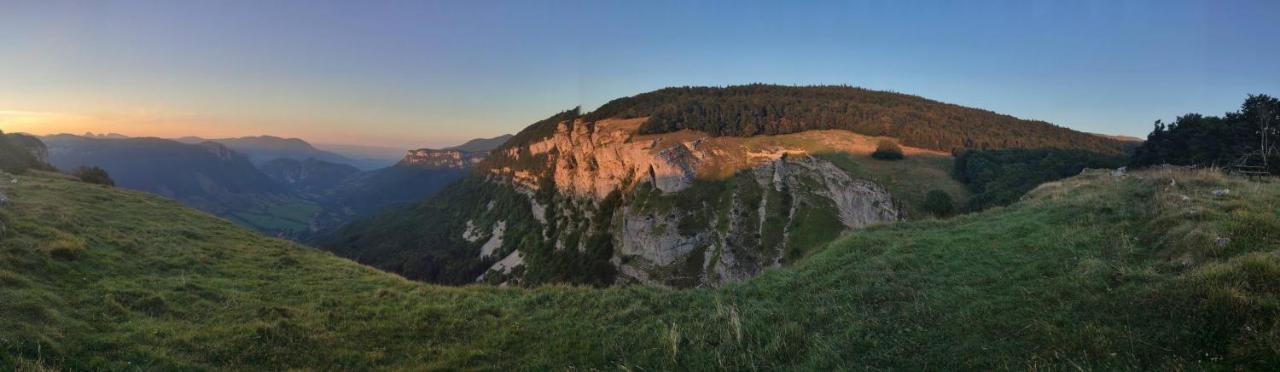 Okami Du Vercors Saint-Laurent-en-Royans Ngoại thất bức ảnh