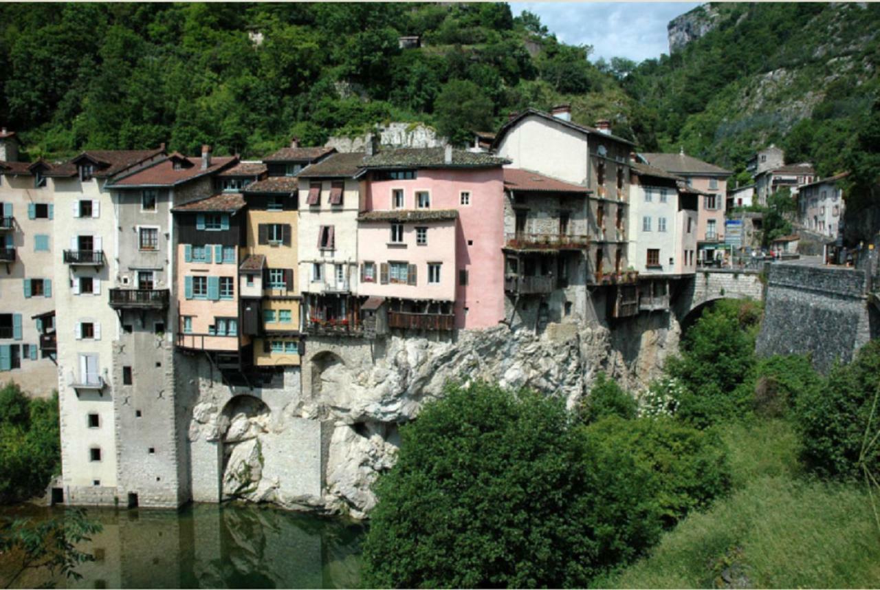 Okami Du Vercors Saint-Laurent-en-Royans Ngoại thất bức ảnh