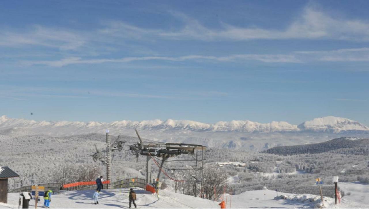 Okami Du Vercors Saint-Laurent-en-Royans Ngoại thất bức ảnh